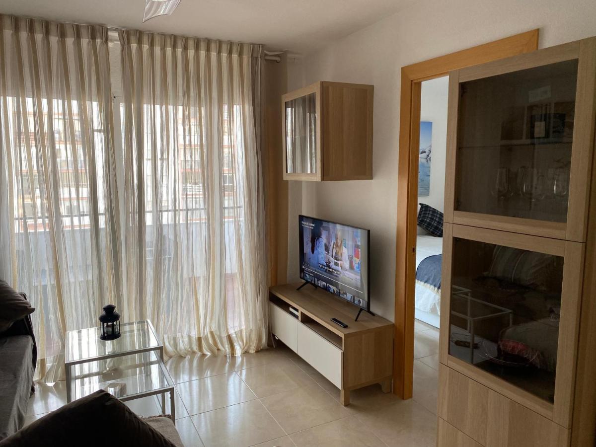 Cris House, Arroyo De La Miel Apartment เบนัลมาเดนา ภายนอก รูปภาพ
