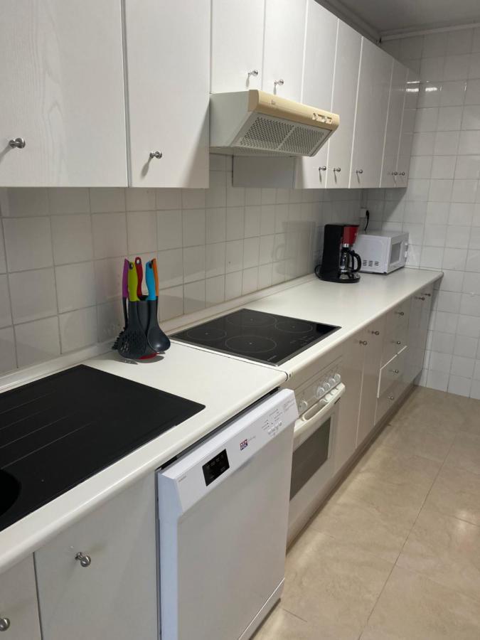 Cris House, Arroyo De La Miel Apartment เบนัลมาเดนา ภายนอก รูปภาพ